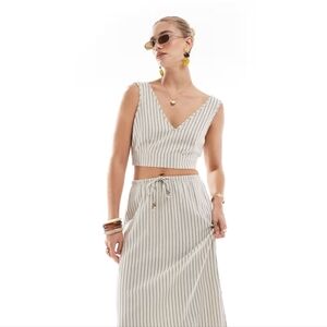 VERO MODA | Women's Beige/Blk Stone Stripe Linen Blend Cropped Tie Back Top